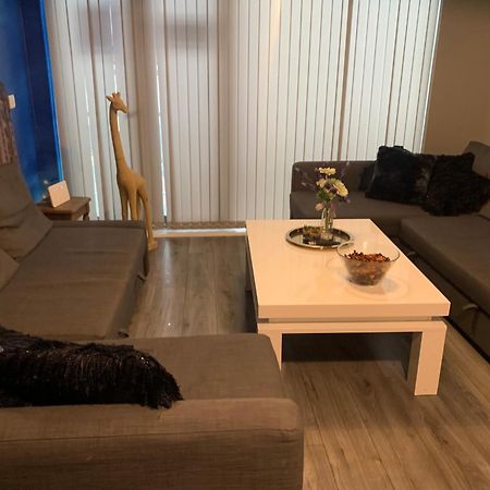2 Bedroom Free Parking By Concert Square Sleeps 8 Liverpool Eksteriør billede