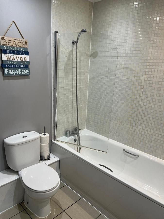 2 Bedroom Free Parking By Concert Square Sleeps 8 Liverpool Eksteriør billede