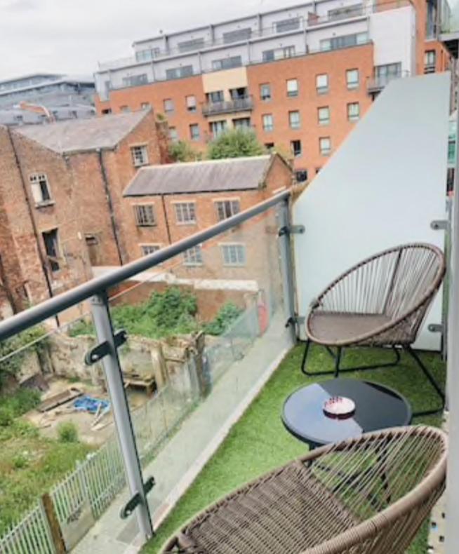 2 Bedroom Free Parking By Concert Square Sleeps 8 Liverpool Eksteriør billede