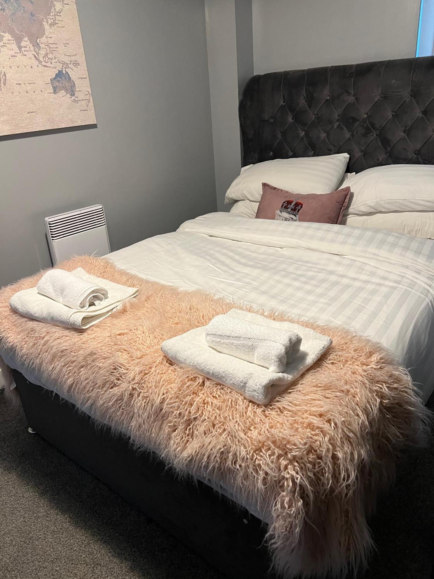 2 Bedroom Free Parking By Concert Square Sleeps 8 Liverpool Eksteriør billede